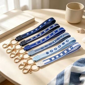 Porte-clés bracelet Œil Turc, Bracelet de poignet en tissu style Bohème, Porte-clés porte-bonheur, Porte-clés bleu à suspendre au sac, Cadeau en gros - Product Image 1