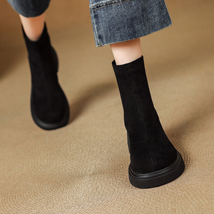 Botines de Ante con Cremallera Trasera y Plataforma 2026: Ideales para Atuendos Casuales Diarios y Sesiones de Fotografía Urbanas - Product Image 3