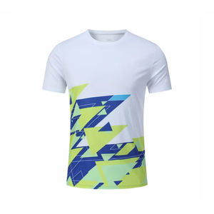 T-shirt de course personnalisé de luxe en maille respirante, séchage rapide, coloré, à manches courtes, confortable pour la course, l'entraînement et la gym - Product Image 4
