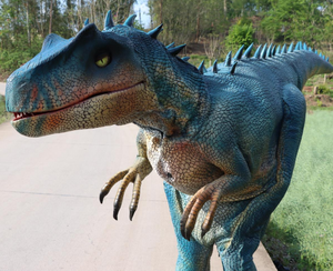 Costume de dinosaure Tyrannosaurus réaliste personnalisé pour adultes, idéal pour les spectacles, les parcs d'aventure et les événements sur le thème du monde jurassique. - Product Image 5