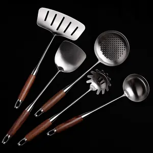 304 mango de madera de acero inoxidable utensilio de cocina espátula pala espagueti arroz cuchara colador utensilios de cocina accesorios de cocina