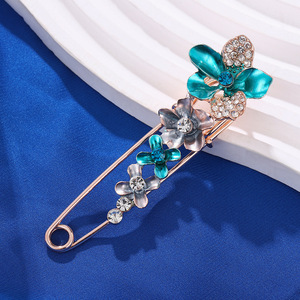 Broche de flor de aleación de zinc 8x1.5cm con engaste de garra, accesorio decorativo para fiesta, hebilla para pañuelo, broche para abrigo - Product Image 4