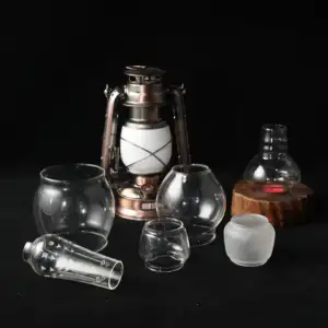 Manufacturer Custom Size Shape Clear Large Rustic Oil Kerosene Glass Lamp Shade For Indoor Use Home Decor Lighting