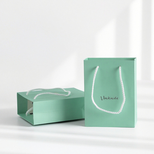 16x8x22cm <b>Light</b> Green Luxury Kraft Paper Bag with Handle for Jewelry Gift Packaging - Product Image 1