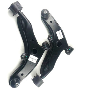 Bras de suspension avant gauche Mitsubishi Lancer MB907165 MB907166 – Pièces de rechange - Product Image 1