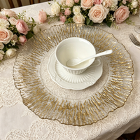 Assiettes rondes en plastique de 13 pouces avec bordure dorée, réutilisables, décoration de table pour les événements de mariage