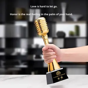 Trofeo <span class=keywords><strong>de</strong></span> Cristal <span class=keywords><strong>de</strong></span> Resina Personalizado al por Mayor, Creativo y <span class=keywords><strong>de</strong></span> Alta Gama, con Forma <span class=keywords><strong>de</strong></span> Micrófono, para Concurso <span class=keywords><strong>de</strong></span> <span class=keywords><strong>Canto</strong></span>, Premio Musical, Recuerdo Musical - Product Image 6