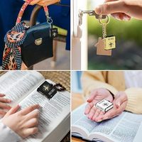 Porte-clés miniature Bible, véritables chaînes de clés Bibliales, pendentifs pour sacs à main, cadeaux de Noël, souvenirs religieux, couverture de Bible noire, argentée, dorée