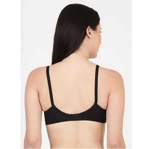 Soutien-gorge noir pour sari pour femmes, soutien-gorge extensible et doux, soutien confortable pour les tenues traditionnelles - Product Image 1