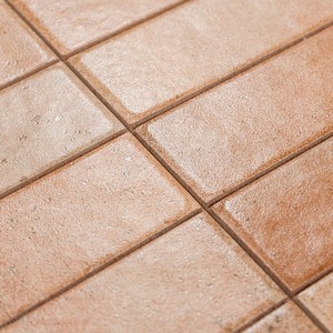 Piastrella in Terracotta Faro 35x35 Pretagliata Finitura Opaca Spessore 9 mm Bordi Irregolari - Product Image 4