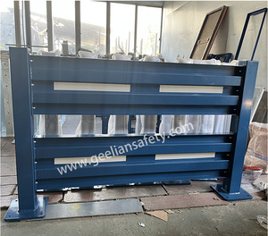 Trave metallica in acciaio zincato per la sicurezza del traffico stradale <span class=keywords><strong>Guardrail</strong></span> autostradale barriera antiurto tenda parapetto - Product Image 2