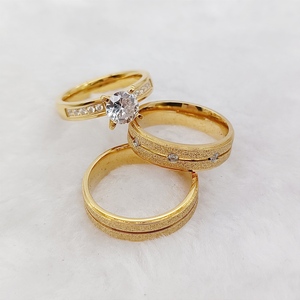 Anelli Promessa Fatti a Mano <span class=keywords><strong>in</strong></span> <span class=keywords><strong>Acciaio</strong></span> Inossidabile Placcato Oro 24K Set di Gioielli da Matrimonio e Fidanzamento da 3 Pezzi per Signore Anel Feminino per Coppie - Product Image 4