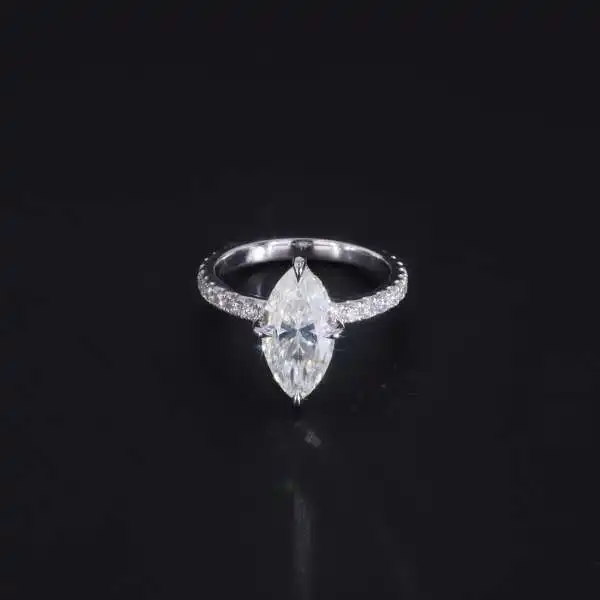 Wuzhou Moissanite แหวนทอง 14 K 2ct Marquise Shape Moissanite และด้านข้าง Lab เพชรแหวนสต็อก