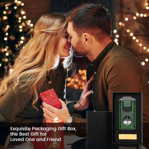 Nouveau haut de gamme cigare spécial coupe-vent coupe-cigare multi-fonctionnel briquet à la mode Triple flamme briquet à gaz en gros - Product Image 6