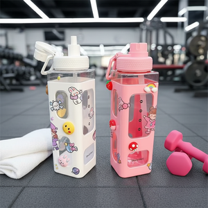 Borraccia Ecologica per il Ritorno a Scuola, Bottiglia per Bere Direttamente con Cannuccia, Adesivo 3D a Forma di Orso, Senza BPA, Tazza Quadrata in Plastica - Product Image 6