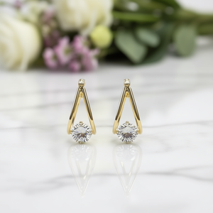 Orecchini a Cerchio Geometrici Placcati Oro con Zirconi Rotondi Incastonati a Griffe per Donna, Gioielli alla Moda per Feste - Product Image 2