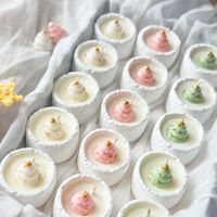 Weihnachts-Teelichter Rauchfreie Natürliche Sojawachs Handgefertigte Aromatherapie-Kerzen in Weihnachtsbaumform