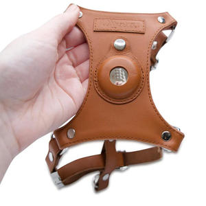 ポジショナーエアタグケースに適したカスタムブラウンレザー調節可能なメタルバックルスモールペットキャットドッグチェストストラップハーネス - Product Image 2