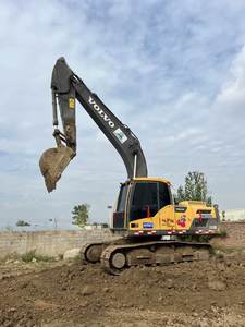Excavatrice sur chenilles Volvo EC220 d'occasion en bon état, 22 tonnes, EC220lc, EC220dl, vendue à bas prix - Product Image 4