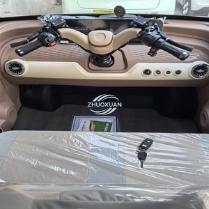 รถยนต์ไฟฟ้าขนาดเล็กแบบเปิดประทุน 4 ล้อ 4 ที่นั่ง พร้อมเครื่องปรับอากาศ - Product Image 6