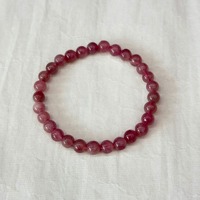Bracelet en quartz rose de Madagascar de 6 mm, rond, de couleur violette, bracelet extensible en cristal, bracelet de guérison de yoga fait à la main