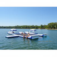 Piscine gonflable flottante sur mesure pour grand yacht, pub aquatique avec tente