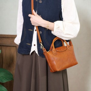 Bolso de solapa Nasman de piel de vacuno curtida vegetalmente de primera calidad para mujer, bandolera, marrón, café, negro, primavera 2025 - Product Image 3