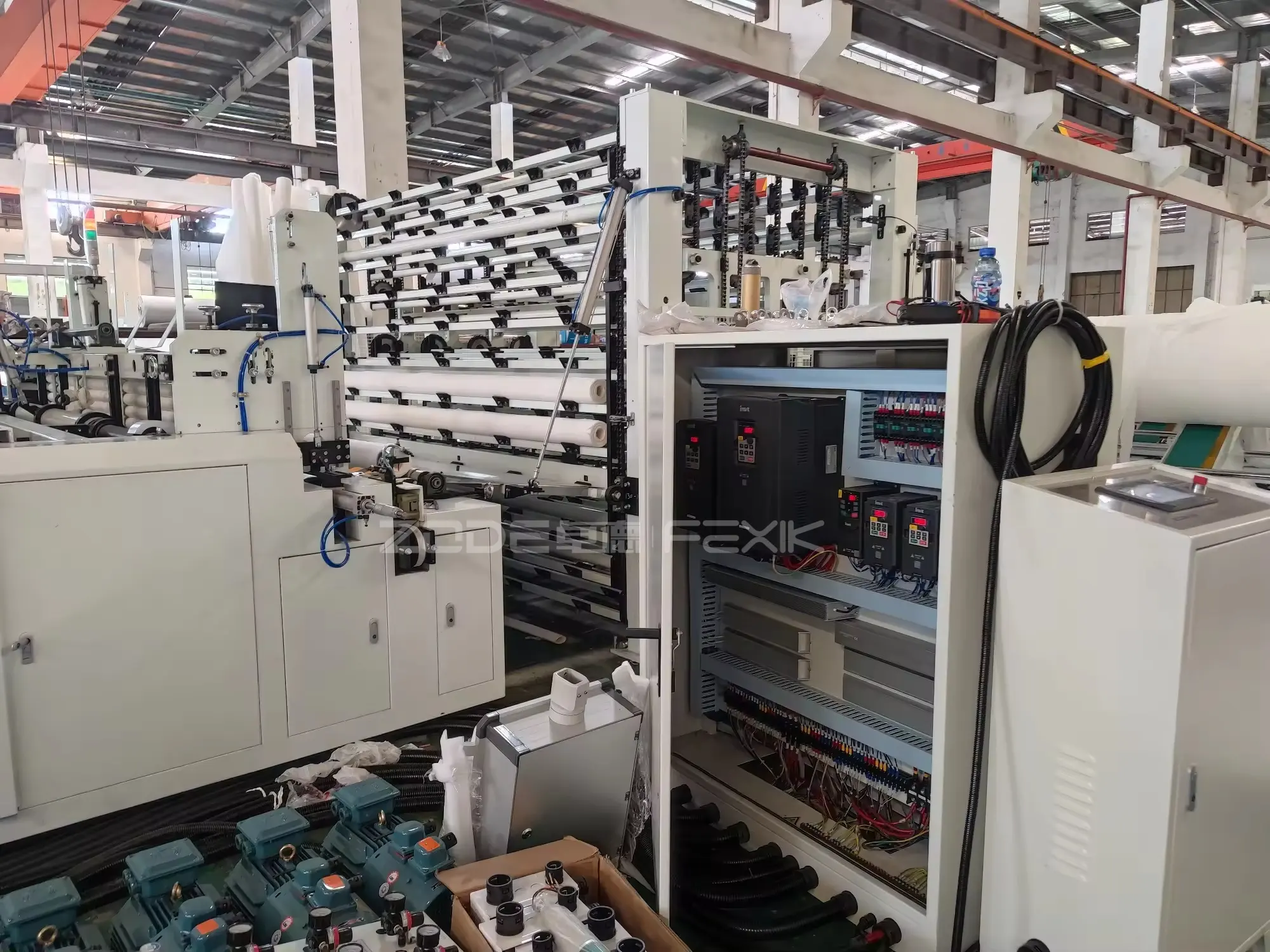 औद्योगिक मशीनरी के लिए बॉक्सबर्ग ईस्ट रैंड गौटेंग दक्षिण अफ्रीका में टॉयलेट पेपर रिवाइंडिंग मशीन