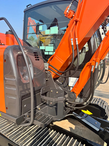 รถขุดขนาดเล็ก Hitachi ZX65 สภาพใหม่ 95% และมือสอง อุปกรณ์เครื่องจักรก่อสร้างขนาดเล็ก พร้อมใบรับรอง CE และราคาถูก - Product Image 6