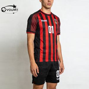 YOUMI Service OEM personnalisé, col rond, séchage rapide, évacuation <span class=keywords><strong>de</strong></span> l'humidité, rayures respirantes, uniformes <span class=keywords><strong>de</strong></span> football, maillots <span class=keywords><strong>de</strong></span> football pour hommes, t-shirts <span class=keywords><strong>de</strong></span> football - Product Image 1