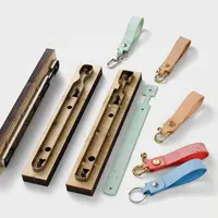 Custom Design Punch Cutter Form Holz Schneidwerk zeuge für Leder Handwerk Schlüssel bund