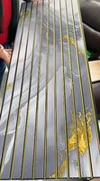 Panneau de plafond en PVC pour projets d'amélioration de l'habitat, panneau de plafond en PVC imperméable pour revêtement de plafond