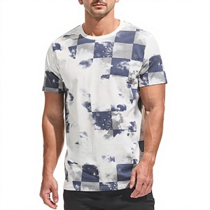เสื้อยืดคอกลมแขนสั้นผู้ชาย พิมพ์ลายปะติด ทรงปกติ สวมใส่สบาย ระบายอากาศได้ดี ผ้าถัก โพลีเอสเตอร์ 100% พิมพ์ลายดิจิทัล - Product Image 1