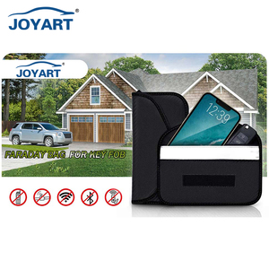 Signal Blocage Sac <span class=keywords><strong>Faraday</strong></span> Sac Bouclier <span class=keywords><strong>Cage</strong></span> Poche Portefeuille Cas <span class=keywords><strong>de</strong></span> <span class=keywords><strong>Téléphone</strong></span> Pour Le <span class=keywords><strong>Téléphone</strong></span> <span class=keywords><strong>portable</strong></span> Protection <span class=keywords><strong>de</strong></span> La Vie Privée Et Clé <span class=keywords><strong>De</strong></span> Voiture FOB <span class=keywords><strong>De</strong></span> Stockage - Product Image 3