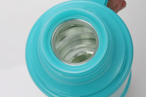 Portable En <span class=keywords><strong>Plastique</strong></span> Isolé Thermo-fiole Thermos <span class=keywords><strong>Sous</strong></span> Vide avec <span class=keywords><strong>Verre</strong></span> à l'intérieur - Product Image 6