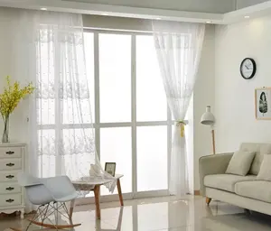 호텔을 위한 간단한 한국 작풍 작은 꽃 백색 창 스크린