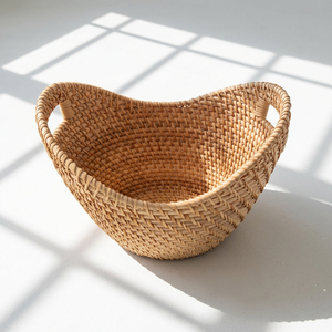 Cesta de Almacenamiento Ovalada de Mimbre y Ratán Tejida a Mano con Asas, Organizador Rectangular Bohemio Natural - Product Image 1