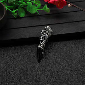 Yunnique – collier avec pendentif en forme de dent de loup, en acier inoxydable, bijoux pour hommes, cadeau, design géométrique, GZP0661 - Product Image 4