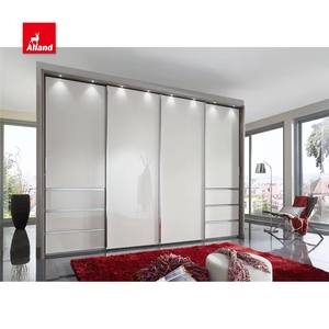 باب من الأكريليك الألماني المصنوع حسب الطلب خزانة خشبية حديثة مدمجة بباب منزلق من Allandcabin - Product Image 5