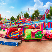 Manège moderne en forme de navette spatiale à faible MOQ pour centre de divertissement familial et aire de jeux intérieure