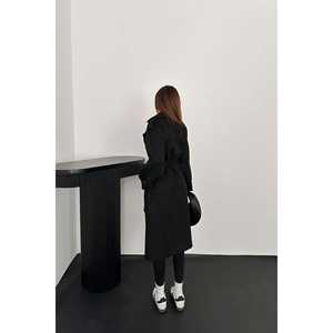 Abrigo de Gabardina Informal de Gamuza Negra para Mujer al por Mayor, con Mangas Raglán, Relleno de Algodón y Lana para Invierno, Largo Personalizado - Product Image 1