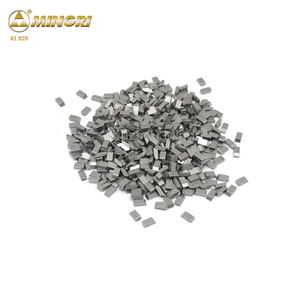 Vente en gros de pièces d'outils électriques résistantes à <span class=keywords><strong>l</strong></span>'usure Support OEM Pointes d'outils de coupe en carbure de tungstène Pointes de lame de scie à ruban - Product Image 6