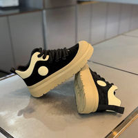 Chaussures de course personnalisées en gros avec logo, haute tige, embout en caoutchouc antidérapant, noir, PU vulcanisé, hommes, automne, maille, baskets rétro