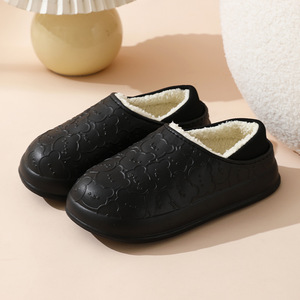 Pantuflas de gamuza suave de alta gama, aptas para uso en interiores y exteriores, pantuflas de invierno para mujer, cómodas y afelpadas, con función antideslizante. - Product Image 5