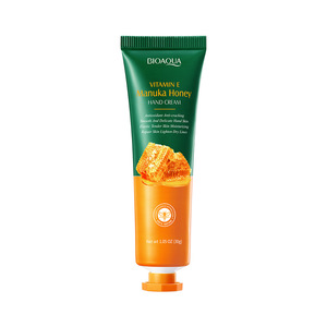 Crème pour les mains au <span class=keywords><strong>miel</strong></span> <span class=keywords><strong>de</strong></span> <span class=keywords><strong>Manuka</strong></span> et à la vitamine E 30g OEM Anti-fissures Hydratante Nourrissante Répare les peaux sèches et rugueuses - Product Image 6