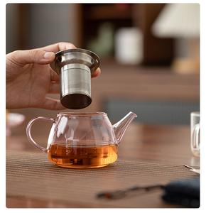 กาน้ำชาแก้วโบโรซิลิเกตเป่าด้วยมือขนาดเล็ก 230 มล. 8 ออนซ์ สำหรับใช้กับเตาได้ พร้อมที่กรองชาสแตนเลสแบบส่วนตัว - Product Image 5