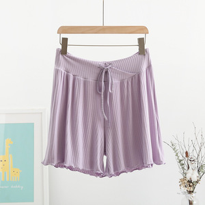 Pantaloncini Premaman Estivi <span class=keywords><strong>in</strong></span> Tessuto Fresco ed Elastico, Shorts per Gravidanza con Fascia <span class=keywords><strong>in</strong></span> Vita Regolabile, Abbigliamento Premaman Emotion Moms - Product Image 3