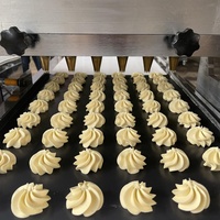 Machine automatique de dépose de biscuits avec différentes formes, machine à fabriquer des biscuits multi-saveurs
