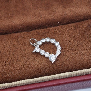 Collar con colgante de letra en plata 925 de UM Jewelry Classic para mujeres, niños, aniversarios, regalos de boda y ocasiones festivas. - Product Image 2