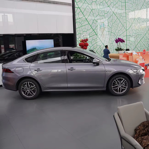 BYD Qin PLUS 2025 EV 510KM Glory Edition berline électrique avec technologie avancée pour une conduite efficace à longue portée - Product Image 5